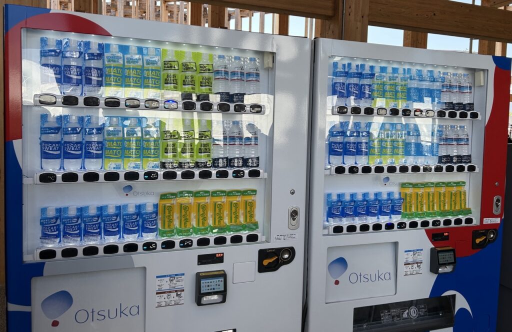 万博会場内の自動販売機